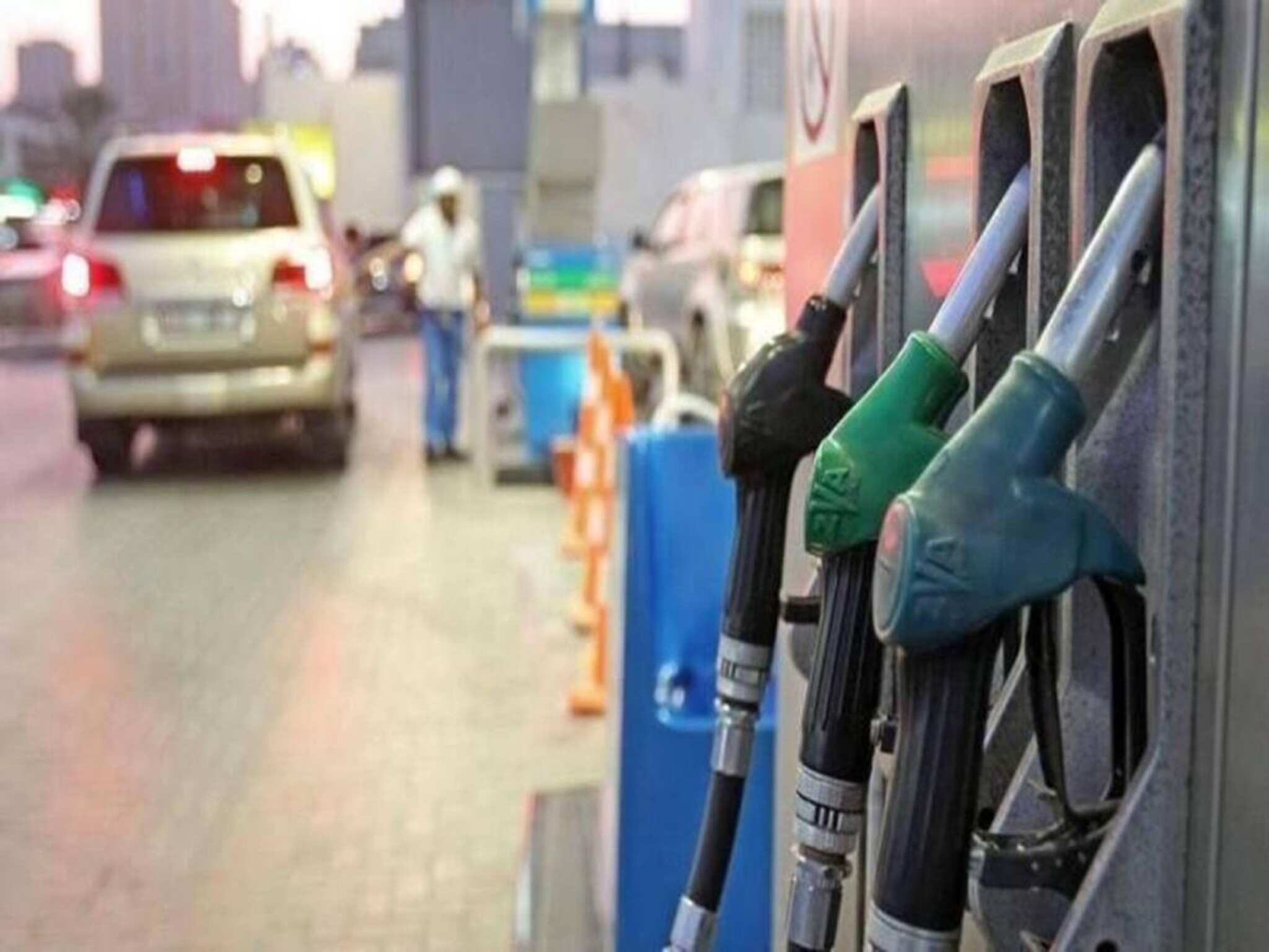 uae prices: petrol prices in May are trending higher