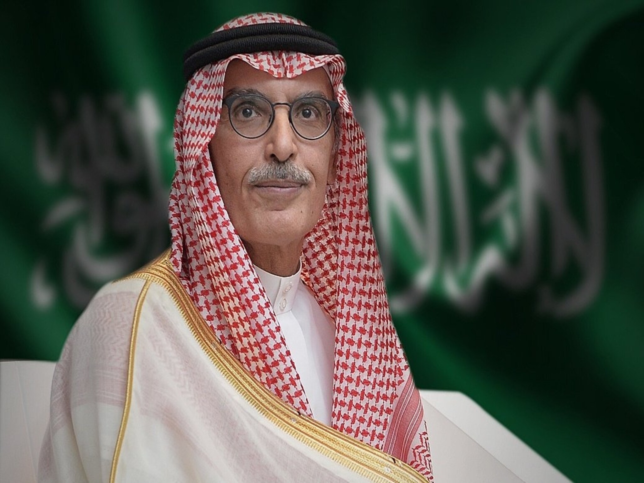 Famous poet Prince Badr bin Abdul Mohsin of Saudi Arabia passes away at age 75.